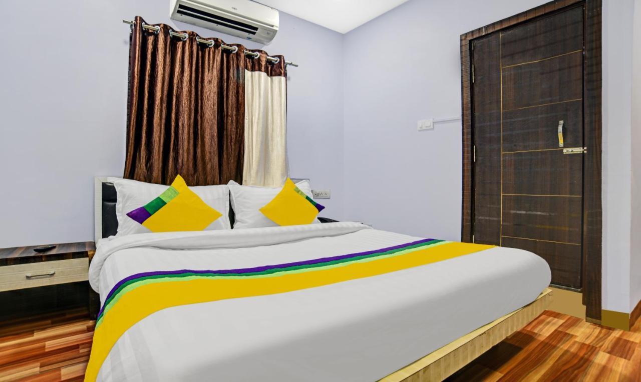 Hotel Itsy By Treebo - Utsav Indore
